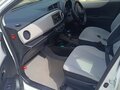 2014 Toyota Vitz III (XP130) Рестайлинг, белый, 999999 рублей - вид 7