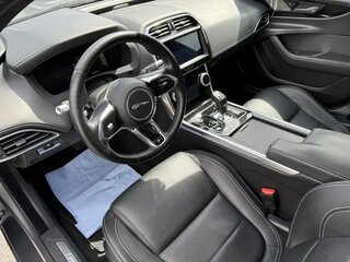 2019 Jaguar XE I Рестайлинг, серый, 3300000 рублей, вид 4