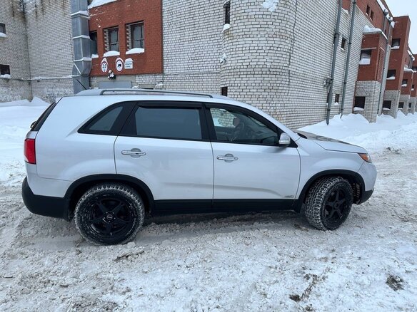 2012 Kia Sorento II, серебристый, 1050000 рублей - вид 3