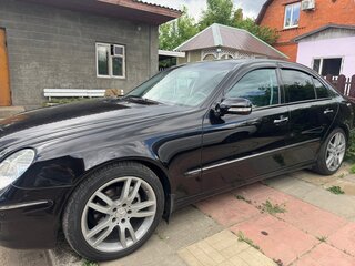 2008 Mercedes-Benz E-Класс 220 III (W211, S211) Рестайлинг, чёрный, 1050000 рублей, вид 5