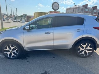 2016 Kia Sportage IV, серебристый, 1800000 рублей, вид 3