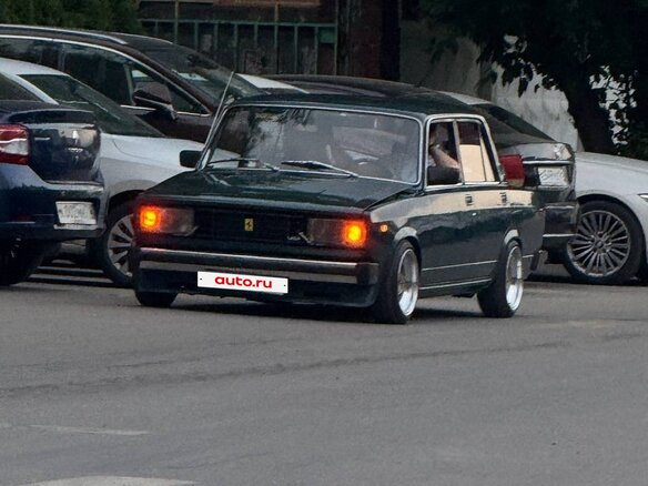 1996 Lada (ВАЗ) 2105, зелёный, 300000 рублей - вид 11