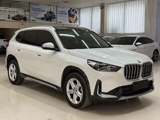 2023 BMW X1 Long 20Li sDrive III (U11/U12), белый, 2440000 рублей, вид 3