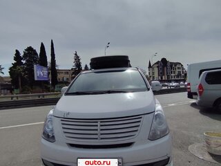 2013 Hyundai Grand Starex I, белый, 1600000 рублей, вид 2