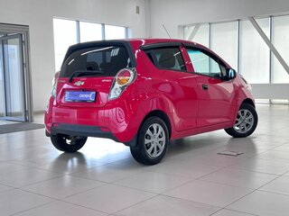 2010 Chevrolet Spark III, красный, 499000 рублей, вид 5