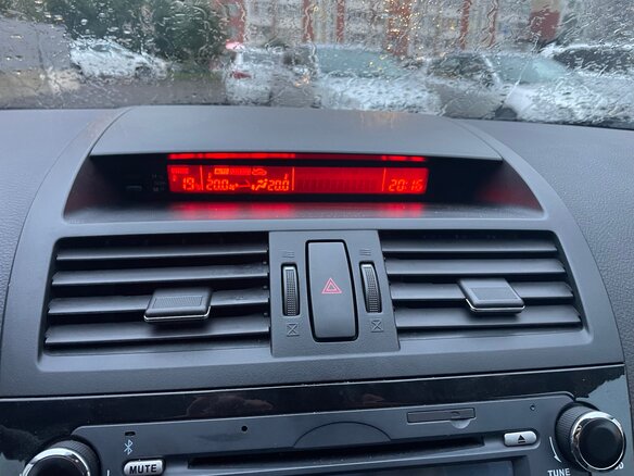 2011 Mazda 6 II (GH) Рестайлинг, чёрный, 620000 рублей - вид 16