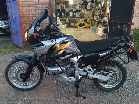 1998 Honda XRV 750 Africa Twin, чёрный, 600000 рублей, вид 4