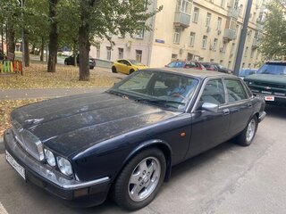 1994 Jaguar XJ II (XJ40), синий, 1700000 рублей, вид 1