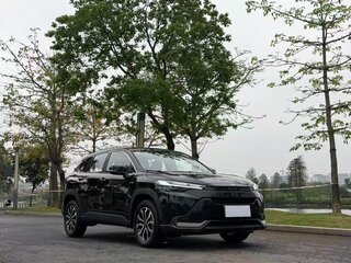 2026 Toyota Frontlander I, чёрный, 3330000 рублей, вид 3