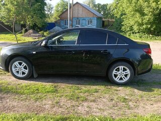 2012 Chevrolet Cruze I, чёрный, 485000 рублей, вид 3