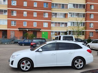 2014 Chevrolet Cruze I Рестайлинг, белый, 785000 рублей, вид 4