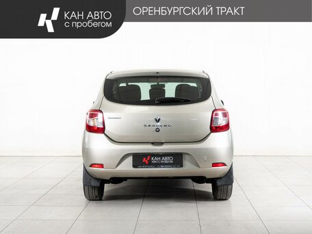 2018 Renault Sandero II, бежевый, 725000 рублей, вид 4