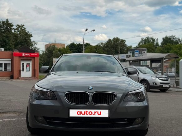 2007 BMW 5 серии 535xi V (E60/E61) Рестайлинг, серебристый, 1000000 рублей