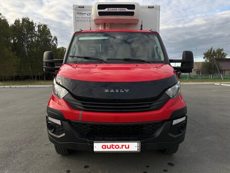 2017 Iveco Daily, красный, 6100000 рублей, вид 2