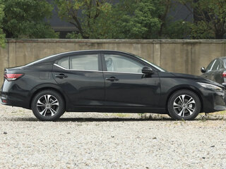 2025 Nissan Sylphy IV (B18) Рестайлинг, чёрный, 1900000 рублей, вид 4