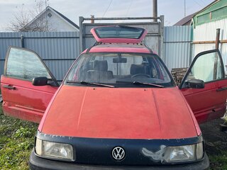 1988 Volkswagen Passat B3, красный, 118000 рублей, вид 1