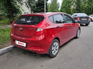 2015 Hyundai Solaris I Рестайлинг, красный, 750000 рублей, вид 4