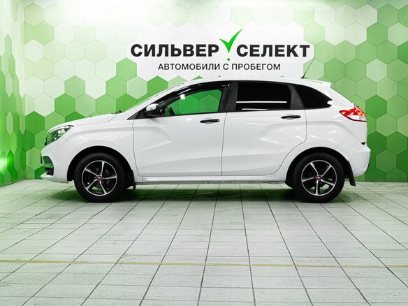 2018 Lada (ВАЗ) XRAY I, белый, 700000 рублей - вид 6