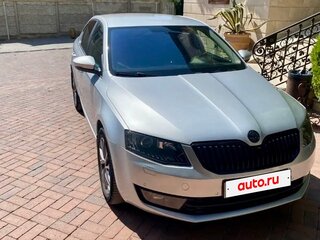2013 Skoda Octavia III (A7), серебристый, 1340000 рублей, вид 3