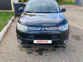 2012 Mitsubishi Outlander III, чёрный, 950000 рублей, вид 2