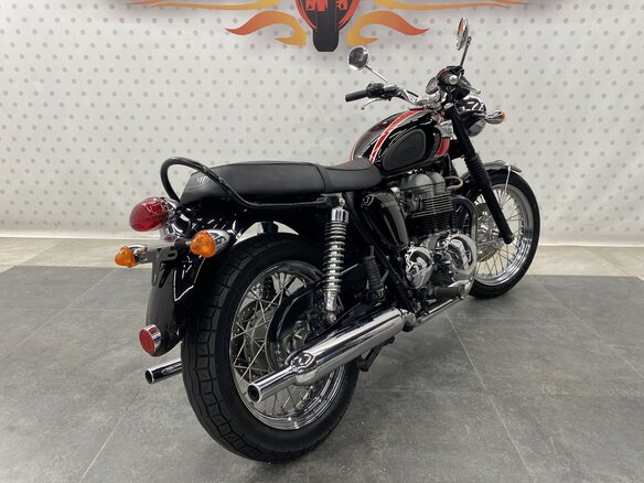 2007 Triumph Bonneville T100, чёрный, 549000 рублей - вид 3