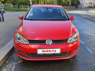 2013 Volkswagen Golf VII, красный, 1285000 рублей, вид 2
