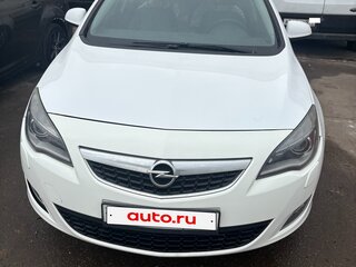 2010 Opel Astra J, белый, 700000 рублей, вид 2