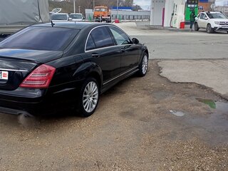 2007 Mercedes-Benz S-Класс 450 Long V (W221), чёрный, 700000 рублей, вид 1