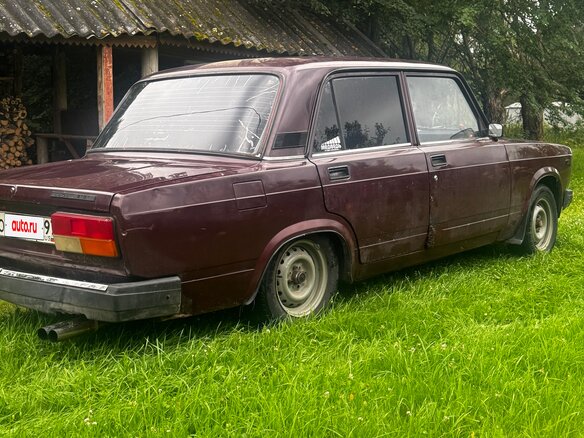2007 Lada (ВАЗ) 2107, пурпурный, 130000 рублей - вид 4