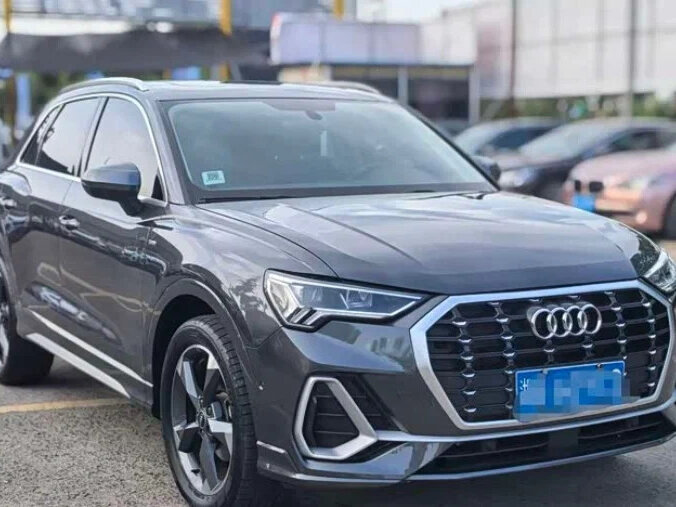 Открыть фотографии: Audi Q3 II (F3)