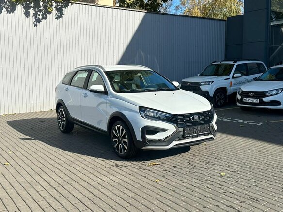2026 Lada (ВАЗ) Vesta SW Cross I Рестайлинг (NG), белый - вид 1