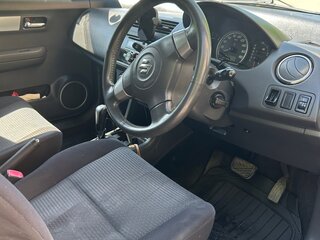 2010 Suzuki Swift III, серебристый, 570000 рублей, вид 5