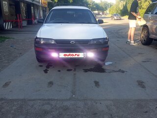 2001 Toyota Corolla VII (E100), белый, 390000 рублей, вид 3