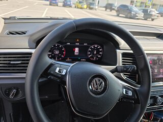 2018 Volkswagen Teramont I, серый, 2800000 рублей, вид 5