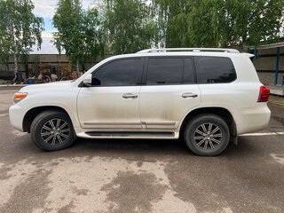 2013 Toyota Land Cruiser 200 Series Рестайлинг 1, чёрный, 3500000 рублей, вид 3