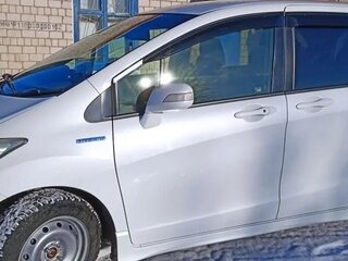 2013 Honda Freed I Рестайлинг, белый, 1280000 рублей, вид 5
