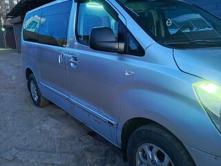 2009 Hyundai Grand Starex I, серебристый, 850000 рублей, вид 5
