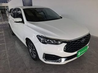 2022 Ford Focus IV Рестайлинг (China Market), белый, 1320000 рублей, вид 3