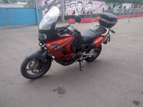 1999 Honda XL1000V Varadero, красный, 399000 рублей, вид 2