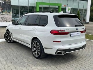 2019 BMW X7 M50d I (G07), белый, 9300000 рублей, вид 4