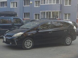 2013 Toyota Prius Alpha I (ZVW40/41), чёрный, 1300000 рублей, вид 3