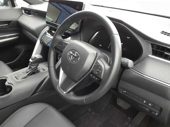 2023 Toyota Harrier IV (XU80), чёрный - вид 3