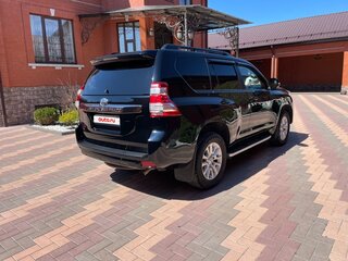 2016 Toyota Land Cruiser Prado 150 Series Рестайлинг 1, чёрный, 4700000 рублей, вид 4