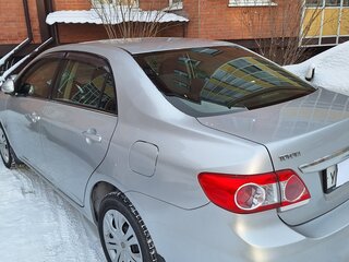2012 Toyota Corolla X (E140, E150) Рестайлинг, серебристый, 1550000 рублей, вид 4