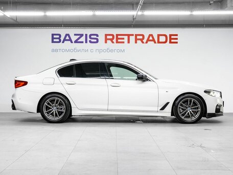 2020 BMW 5 серии Long 525Li VII (G30/G31/G38), белый, 4189000 рублей, вид 4