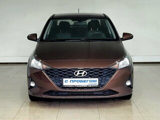 2021 Hyundai Solaris II Рестайлинг, коричневый, 1620000 рублей, вид 2