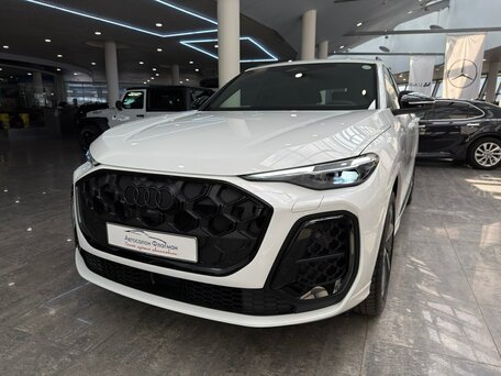 2025 Audi Q5 40 TDI III (GU), белый, 8490000 рублей, вид 1