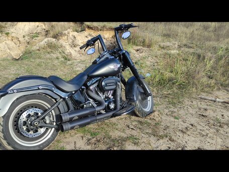 2015 Harley-Davidson Fat Boy, чёрный, 1950000 рублей, вид 3