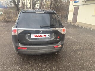 2012 Mitsubishi Outlander III, чёрный, 1300000 рублей, вид 3