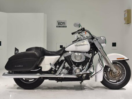 2007 Harley-Davidson Road King, белый, 559057 рублей, вид 1